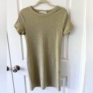 Elodie Sage Green Textured Stretchy Bodycon Mini Dress Size Large
